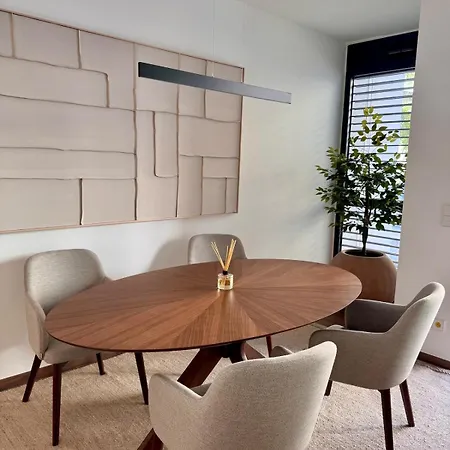 Stylish 2br Monaco Border Flat, Terrace & Parking * Beausoleil