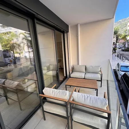 Stylish 2br Monaco Border Flat, Terrace & Parking * Beausoleil